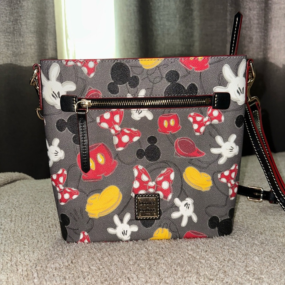 Dooney & Bourke Gray and Red Crossbody Bag. Best of Mickey (Body Parts) 2024